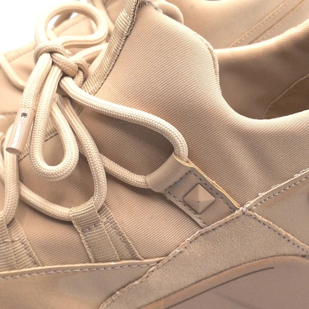 Jennifer Lopez Beige Athleisure Sneakers Size 10 - Picture 4 of 8